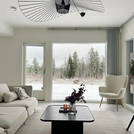 Aurora Villa *