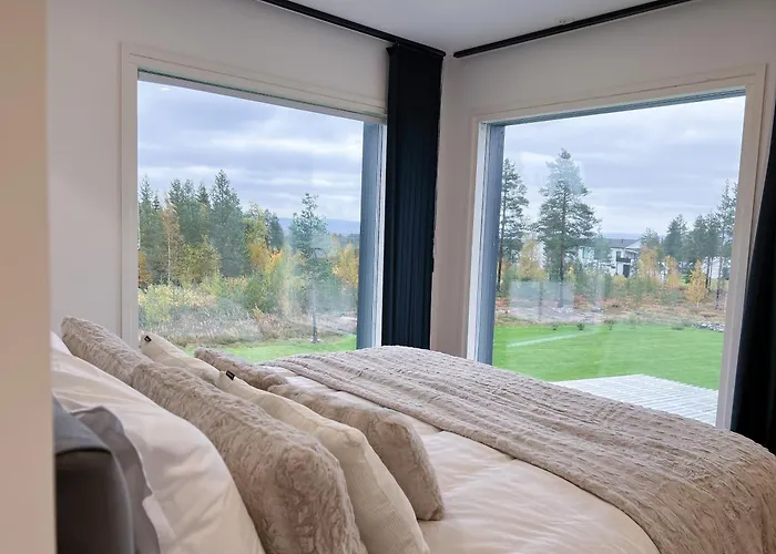 Aurora Villa *
